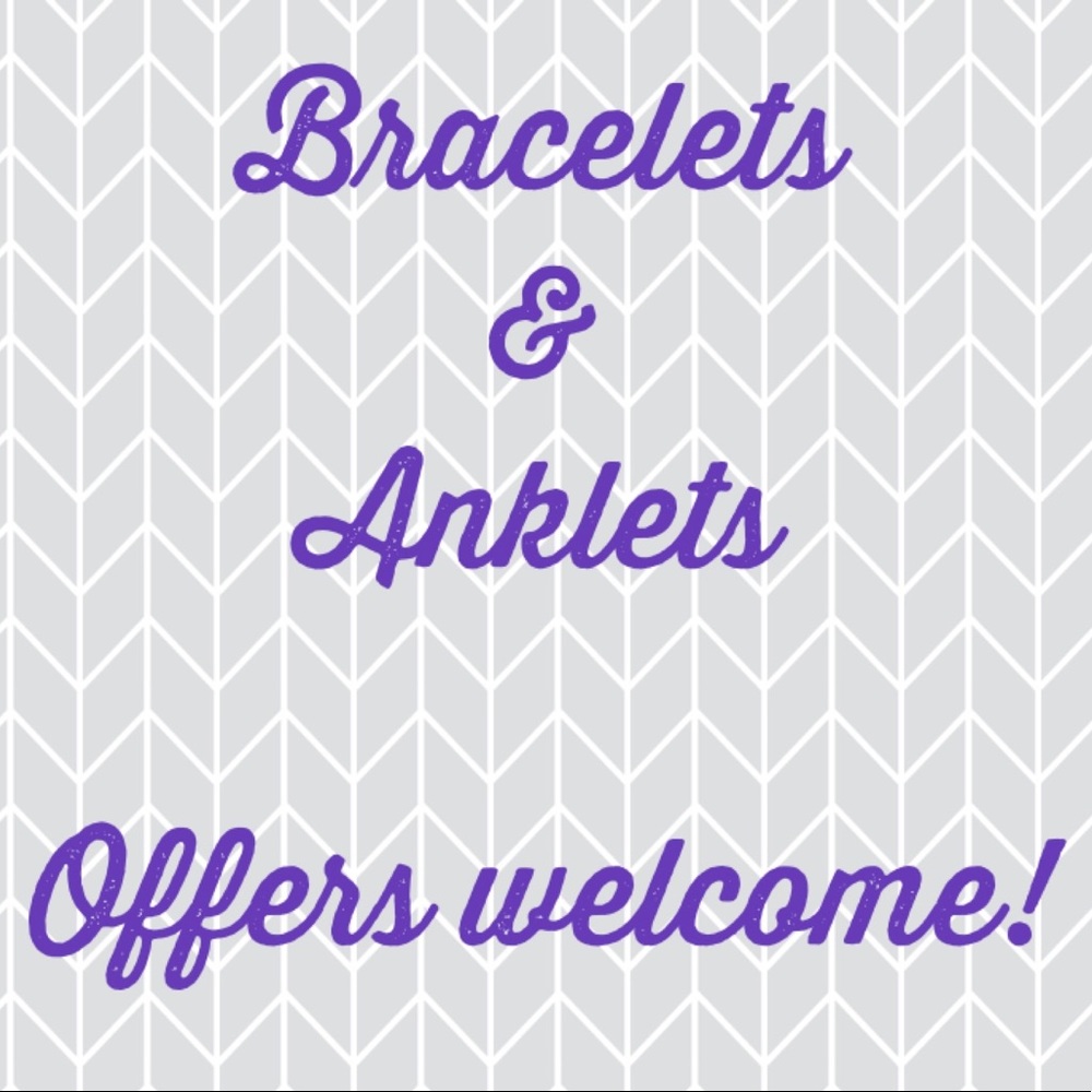 Bracelets & anklets